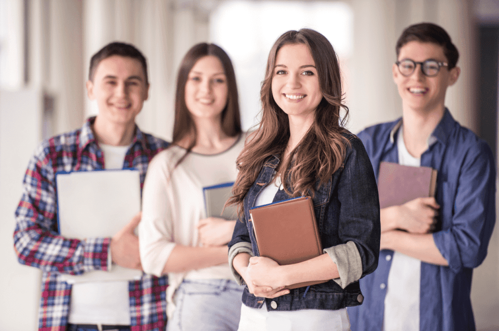 college students - IIDM - Indian Institute of Digital Marketing